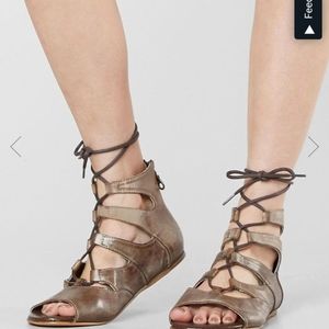 Roan gladiator sandals